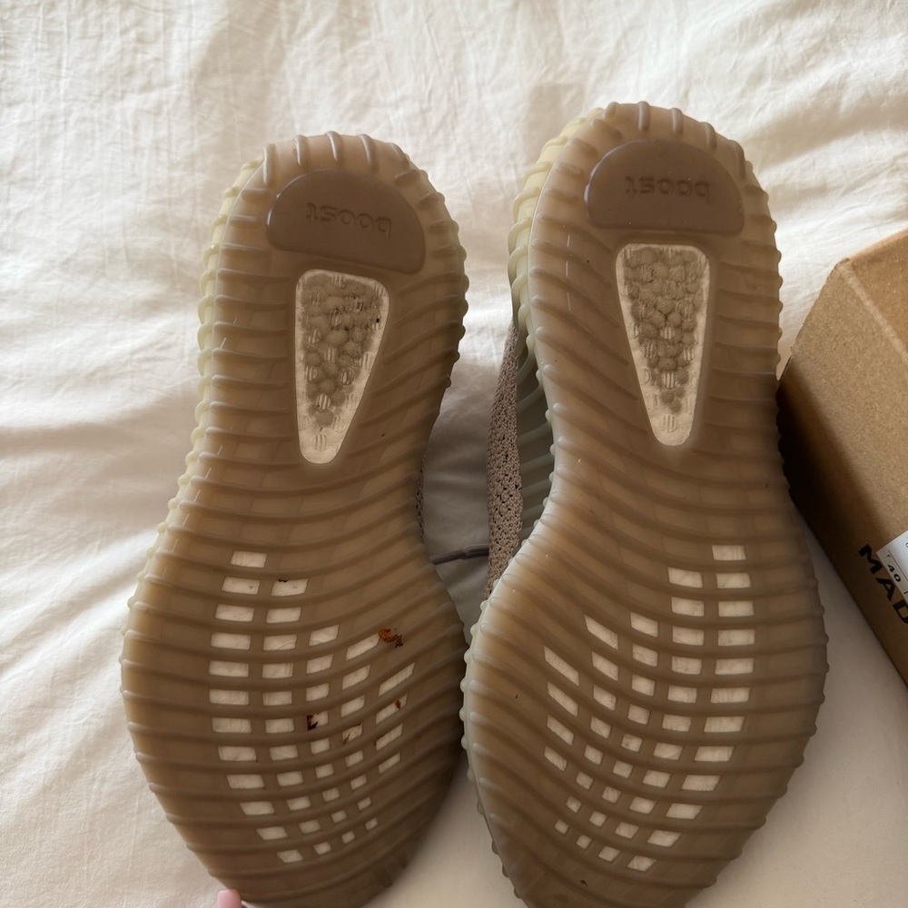 Adidas Yeezy Boost 350 V2 with Black and Tan Accents - Picture 5 of 6